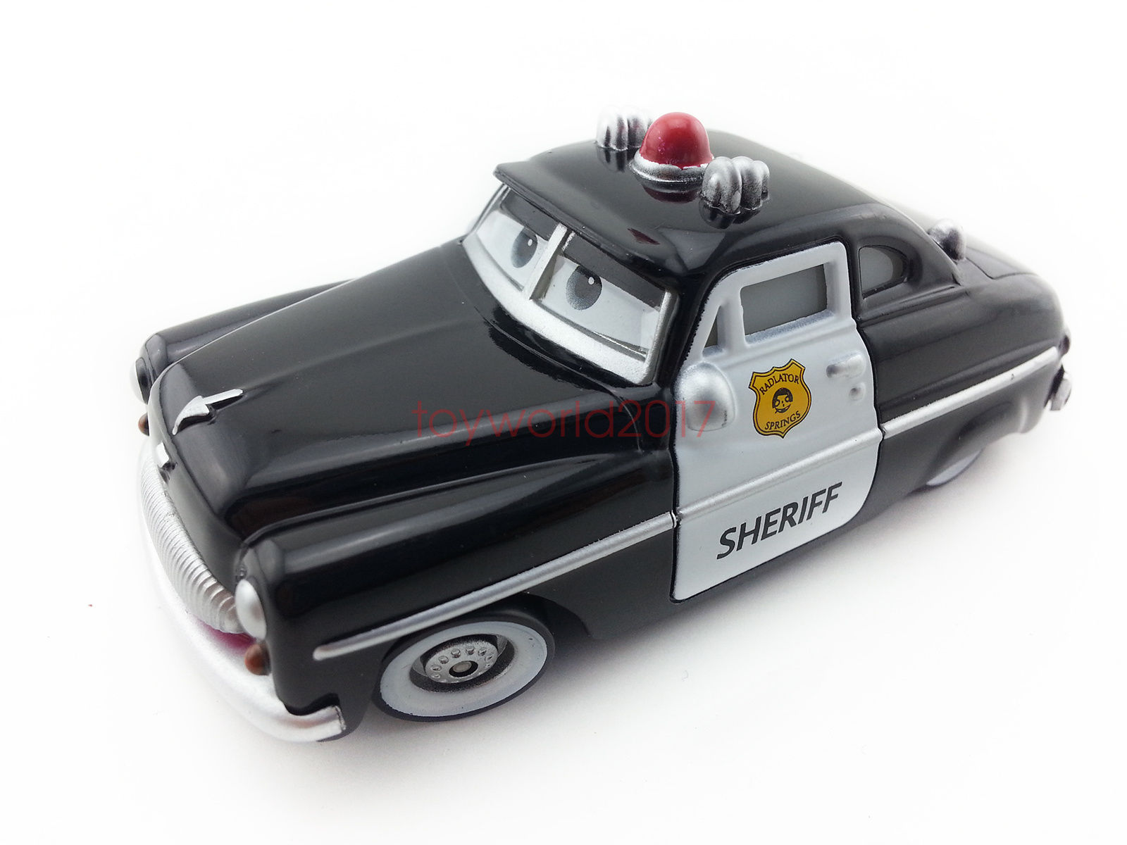 Disney-Pixar : quelques objets de collection récemment vendus sur eBay